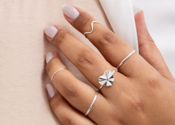 Como ser um fornecedor de prata no atacado?