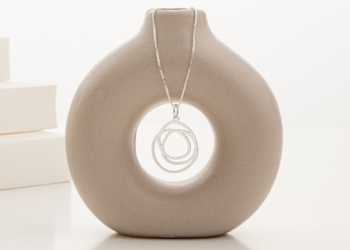 Quiet Luxury - um estilo para apostar em sua loja de prata