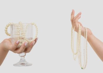 Colares de prata atacado: modelos versáteis para todos os estilos