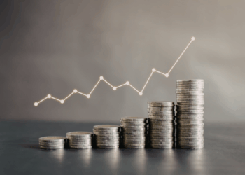 A Prata 925 em 2026: Entenda a valorização histórica que impactou o mercado de joias