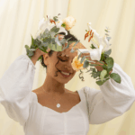 O papel das coleções temáticas na estratégia de venda de joias em prata